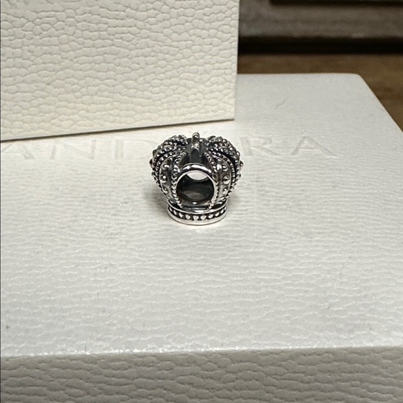 Pandora great shape Royal regal queen crown sterling silver s925 ale stamp charm - Picture 2 of 3